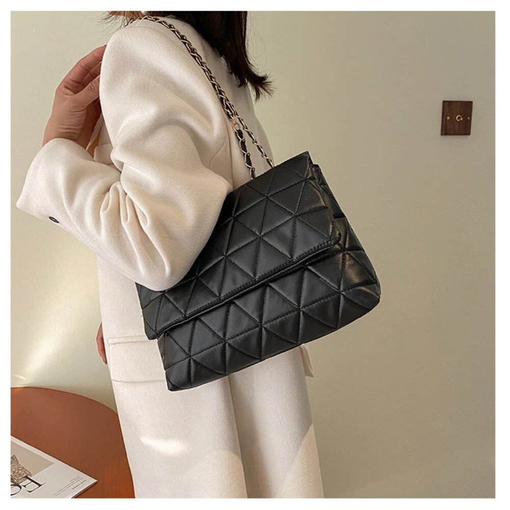 Everyday Chic Rhombus Shoulder Bag, White - Picture 7 of 7